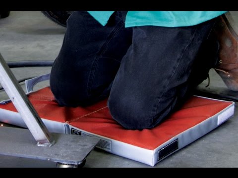 Black Stallion SmashPad™ AP3015-RG Flame Resistant Welding Knee Pad Mat 2